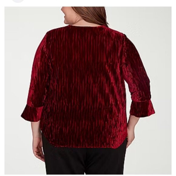Alfred Dunner Womens Plus Runway Ready 3/4 Sleeve Crinkle Velvet Red Top Size 3X - Picture 2 of 13